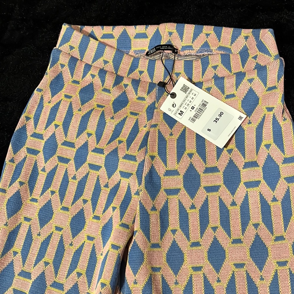 Zara NWT sweater pant size M